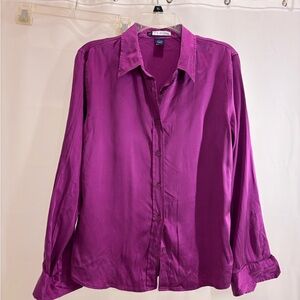 GAP Rich Magenta Button-Down Shirt - Women's